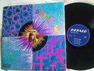 Pauline Filby - Show me a rainbow. Orig UK g/fold press. Pokora 3 stars.