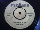 ROCKSTEADY-JOHNNY MELODY-YOU TREATING ME BAD/ROLAND ALPHONSO-PEACE AND LOVE EX+