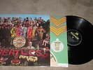 THE BEATLES - SGT PEPPERS - BLACK YELLOW LABEL - WITH CUTOUT - EXCELLENT