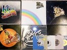K.C. And The Sunshine Band, 11 Vinyl Record Lot, 6 LP & 5 Singles, 1 Signed LP