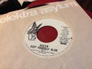 EX 1973 White Label Promo 45 Queen Keep Yourself Alive