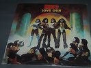 KISS - LOVE GUN - STILL SEALED - 1977 12