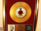 Kim Wilde, Kids In America, Gold Record, goldene Schallplatte, Award, platiin