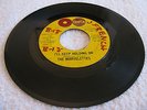 THE MARVELETTES - I'LL KEEP HOLDING ON / NO TIME FOR TEARS - TAMLA
