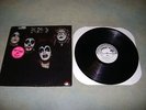 KISS SELF TITLED 1974 WHITE LABEL PROMOTIONAL LP WITH COVER STICKER 5 DAYS RARE