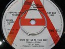 RARE UK TAMLA DEMO The Hit Pack Never Say No To Your Baby TMG 513 Listen MOTOWN