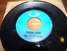 RARE Surf Garage 45 Record The Persuaders Saturn Hanging Ten SAT-404 VG+ L K