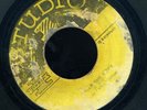 UPS1 LEE 'KING' PERRY-HELP THE WEAK-STUDIO 1-UPSETTER-REGGAE 45 7