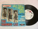 2/2 The Shangri Las - Give him a great big kiss