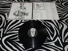 Chumbawamba - Swingin' With Raymond (1st Press) (TPLP 66) (Punk/KBD) Lp