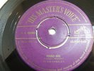Elvis Presley – Hound Dog 1956 7” gold HMV POP 249