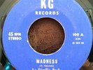 La Familia Orch. El Rey Del Guaguanco / Madness KG 100 OG Latin 45 7” Salsa 
