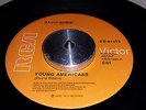 DAVID BOWIE Young Americans/Sufragette city (live) RARE canadian copy glam rock