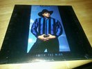 GARTH BROOKS Ropin' The Wind LP NM in shrink. CAPITOL C1-596330