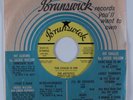 Northern Soul 45 ARTISTICS The Chase is On BRUNSWICK HEAR NM