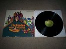 THE BEATLES YELLOW SUBMARINE ORIGINAL APPLE 1ST PRESS WITH CAPITOL LOGO SHRINK