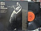 VINILE Miles Davis - A tribute to Jack Johnson - PRINTED USA . COLUMBIA