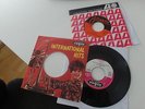 LOVE 7 AND 7 IS ARTHUR LEE 1966 / SHADOWS OF KNIGHT OH YEAH 1966