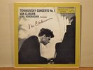 Van Cliburn piano Tchaikovsky Concerto 1  SIGNED RCA Victor LM-2252 SD LP