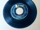 The Henchmen VI rare garage psych teen 45 1967 cuca all of the day/is love real?