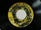 DENNIS BROWN  IN THEIR OWN WAY // VERSION / BLANK PRE