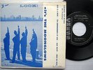 LOOK it's the MOONGLOWS 4 song CHESS 45 EP-5122 Picture Cover Love Is A River c5