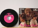 The Paper Dolls - Something here in my heart 7
