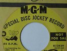 1957 Rockabilly 45 BUCK GRIFFIN Bow My Back / Old Bee Tree  MGM 12439 dj LISTEN