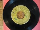 Elvis Presley,That's All Right,Sun Label ,45 RPM