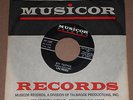 LEE MOSES REACH OUT I'LL BE THERE / DAY TRIPPER 45 FUNK SOUL MUSICOR RARE EX 