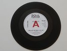 Gloria Jones-Gone With The Wind Is My love /The Tiaras Love's Made A Connection