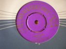 ALMA COGAN-PAPER KISSES-ORIGINAL UK GOLD HMV RECORDS-45-1955