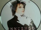 QUEEN 12