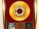 Bee Gees, Stayin' Alive, Single, Gold Record, goldene Schallplatte Award platin