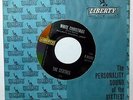 STATUES 45 White Christmas / Jeanie With Light Brown Hair LIBERTY Doo Wop w2208