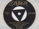 KEN CARSON Let Her Go, Let Her Go (LONDON) Gold Tri Centre UK 45