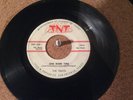 THE TRAITS on TNT, ONE MORE TIME/ DON'T BE BLUE (ROCKABILLY / DOO-WOP ) 45 rpm