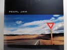 Pearl Jam ?– Yield SEALED 1st Press 1998 US LP Temple Of The Dog Brad Mad Season