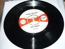 Eric Morris - Mama No Fret / Roland Alphonso Santa Lucia 7'' 45 ISLAND WI-147