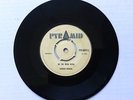DERRICK MORGAN - DO THE BENG BENG / REVENGE - PYRAMID  7