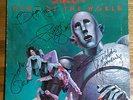 QUEEN News of the World  AUTOGRAPHED Freddie Mercury Band 