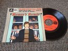 EP 45T HERMAN'S HERMITS MRS BROWN YOU'VE GOT COLUMBIA EMI FRANCE PS MOD YEYE