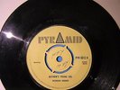 DESMOND DEKKER- MOTHER'S YOUNG GAL-VINYL 7
