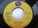 RAMONES /  NEEDLES AND PINS  - SIRE USA  PRESSING 7
