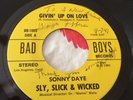 Sly Slick & Wicked + Sonny Daye - Givin Up On Love 45 Modern Soul Latin Funk NM-