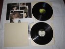 Beatles White Album 33 rpm Lp Record UK Release On Apple PCS 7607