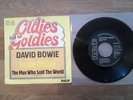 DAVID BOWIE - Space Oddity 