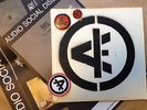 VIDEO The Entertainers Bootleg Edition + BONUS Third Man Wiccans Jack White