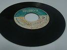 STUDIO ONE/UNITED WE STAND - WINSTON FRANCIS & JERRY JONES [REGGAE]  7