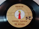 45 RPM l SURF : Outcasts - HEAR